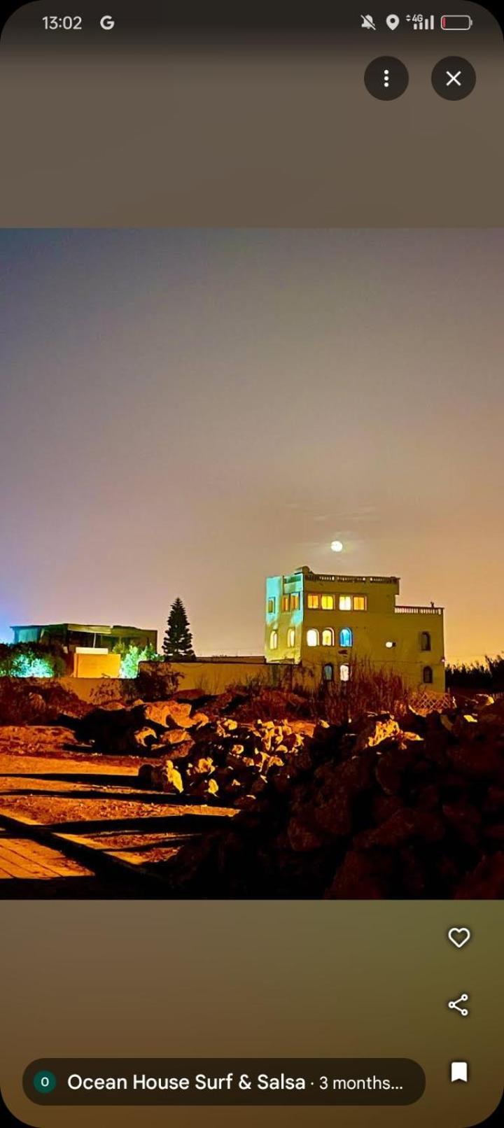 לינה וארוחת בוקר Tamraght Surf & Salsa Ocean House מראה חיצוני תמונה